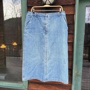 L.L. BEAN Vintage Blue 100% Cotton Denim Jean Midi Skirt Womens Size 16 Petite
